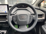 【純正革巻きステアリング】上質な革を使用することで、手にしっかり馴染みとても運転しやすいハンドルです♪