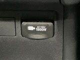 1500Wコンセント付き!万が一の救難用にも活躍します!