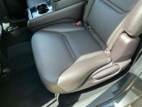 後部席もシートヒーター装備しております!