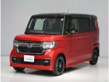 使い勝手の良い軽ハイトワゴン!パワフルなターボ付き。 HONDA N-BOXです。