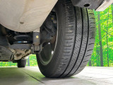 お車を安心してお乗りいただく為には、足回りの定期点検が欠かせません。サービスサポート(有償保証)では無料点検もご提供しており、安心のカーライフをお過ごしいただけるサポート体制が整っています。