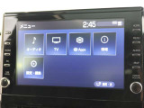 ディスプレイオーディオを装備。スマホとクルマをつなぐことで、これまでのナビに加えて、いろんなサービスが楽しめます。