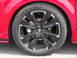 【タイヤ】 【純正17インチアルミホイール】《205/50R17》専用のアルミなのでお車のイメージぴったりですね!