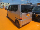 左後ろからの画像です!日々お買い得車両続々入庫しております!