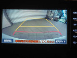 バックガイドモニターで、後方を確認しながら安心して駐車することができます。運転初心者も熟練者も必須の機能ですよ!