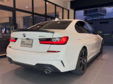 BMWのメカニックによる、100項目の納車前点検エンジン、ミッション、マフラー、電気系統やコンピュータなどを詳細に点検します。交換基準の部品があれば、純正部品を使用し整備した後にお客様にお渡しします。