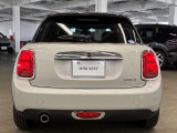 全てのMINIに全国のMINI正規ディーラーでご利用いただける保証をお付けしてご納車させていただいております(一部特殊車両を除く)。
