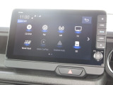 ナビゲーションは純正9インチメモリーナビ(LXU-242NBi)を装着しております。AM、FM、CD、DVD再生、Bluetooth、音楽録音再生、フルセグTVがご使用いただけます。
