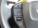 ブルートゥースに接続すれば、スマホに入れている音楽が聞けたり運転中に電話がかかってきてしまった場合もハンドルから電話を取ることができます!