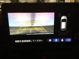 バックカメラが付いているので、車庫入れもラクラクです♪更にバンパーに取り付けられたソナーセンサーで、障害物を音とナビゲーション画面で知らせてくれます♪