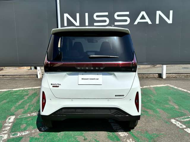 日産 サクラ X の中古車詳細 (2,000km, ホワイトパール3コートパール