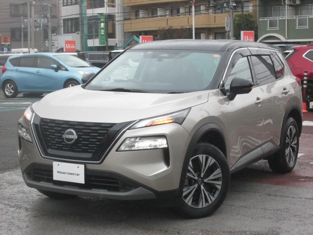 エクストレイル  1.5 X e-4ORCE 4WD