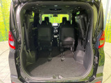 後席を格納すると、これだけの広さが!シーンに合わせたシートアレンジで、大きな荷物も積むことが出来ます♪