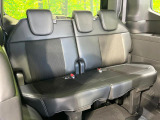 3列目シートはもちろん状態良好☆大人でもゆったりと座って頂けますので、大人数でのお出かけもラクラクです♪ご家族で、気の知れた仲間で、ドライブに行くのが楽しみですね♪