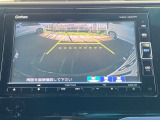 バックモニター付きで、車庫入れやバック時の後方確認をしっかりサポート。モニターに映し出される映像で死角も確認しやすく、狭い場所での駐車や後退時の操作をより安心して行えます。