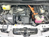 親切・丁寧な専門メカニックスタッフが応対!・車検・点検整備・事故等の修理などアフターサービスも安心。お車のカスタマイズもネクステージのサービススタッフまでご相談ください!