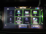 ■フルセグTV/CD/DVD/AM/FM/Bluetooth-Audio/SD/SDミュージックストッカー/交通情報。