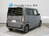 全長339cm、幅147cm、高さ179cmのお車になります。