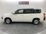 トヨタ自慢の&ldquo;まるごとクリーニング&rdquo;を施工済!ボディーはもちろん、タイヤ・ホイールまで、ピッカピカ☆♪比べてください、自信があります!)