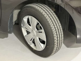 夏タイヤ(スチールホイール・ホイールカバー付き) タイヤサイズ 165/70R14