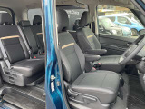 運転席は座り心地が良く快適にドライブをしていただけます。