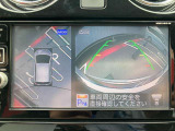 アラウンドビューモニターです。これで車庫入れもラクラク。
