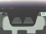 サポカーは、高齢運転者を含めたすべてのドライバーによる交通事故の発生防止・被害軽減対策の一環として、国が推奨する新しい自動車安全コンセプトです。詳しくは販売店スタッフまでおたずねください。