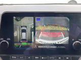 アラウンドビューモニター付です。上から丸見え、車庫入れも安心!