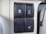 運転席ヒータ-シ-ト機能有ります。