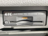 【ETC】高速道路の料金所をストレスなく通過!話題のスポットやサービスエリアに多い「スマートIC」利用時は必須のアイテムです。当店でセットアップを実施、ご納車当日からすぐにご利用いただけます!