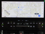 ナビゲーション表示画面。 インフォメーションディスプレイにタッチして操作します。