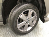 納車前にしっかり点検してお渡ししております。全店舗サービス工場も併設しております。納車後も安心してお任せ下さい。
