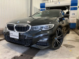BMWの代名詞とも言えるキドニーグリル!アクティブ・エア・ストリームを採用し最先端の空力性能を実現しました。