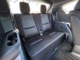 3列目シートはもちろん状態良好☆大人でもゆったりと座って頂けますので、大人数でのお出かけもラクラクです♪ご家族で、気の知れた仲間で、ドライブに行くのが楽しみですね♪