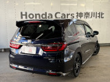 見通しの良い運転席回りとなっておりますので安心して運転をして頂けます!窓が大きいので明るく開放的な室内です