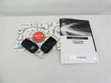 ユーザーガイド、メンテナンスノートが揃っています。スマートキーは、カギを取り出す手間がなく施錠開錠・エンジン始動ができる便利なキーです。