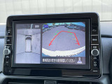 アラウンドビューモニター装備☆上から見たような画面で車庫入れも縦列駐車も安心です♪