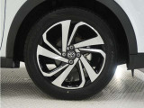 ◆アルミホイール装着車です!これで足元まわりもおしゃれにきまります!