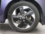 ◆アルミホイール◆足元まわりもおしゃれにきまります!鉄製に比べ軽量なため、燃費向上にも期待ができます♪