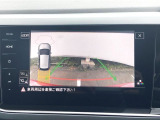 前後パーキングセンサー&リアビューカメラで、車庫入れも安心です。パーキングセンサーは音だけでなくモニターで接近情報を確認出来てより安心です。