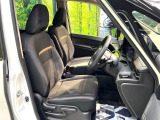 運転席シート廻りは使用感も少なく、良好な状態となっています。丁寧に使われていたことがよくわかりますね。