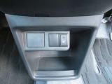 運転席にはシートヒータ装備