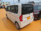 左後ろからの画像です!日々お買い得車両続々入庫しております!