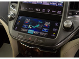 使いやすさや安全性を追求したステアリング周り!高級車ゆえにスイッチ類が多いのも特徴ですね!考え尽くされた配置ですぐに使いこなす事が出来ますのでご安心下さい!是非、体感してみて下さい!!