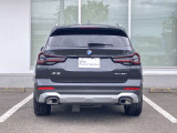 安心のネットワーク。全国188箇所(2026年1月現在)のBMW正規ディーラーのサービスセンターで整備・保証修理を受けることができます。