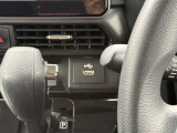 USB付きで充電もできちゃいます。
