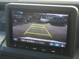 バックカメラ:後方確認がラクに出来るので駐車場も安心