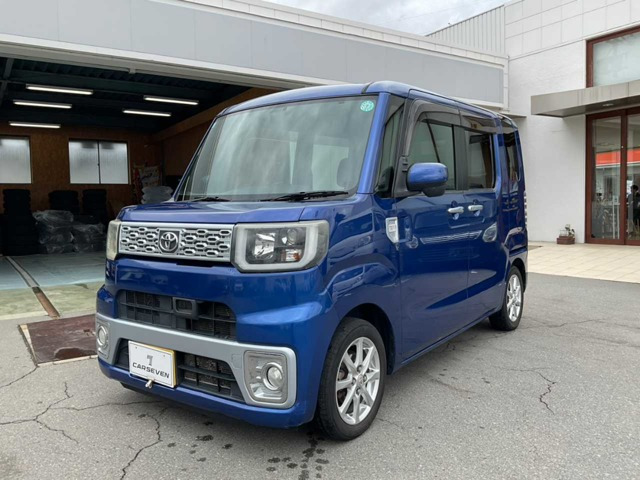 トヨタ ピクシスメガ 