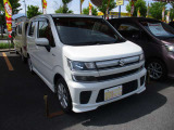 オールメーカーの軽を実際に「見て」「座って」「一度に比較」できるのが魅力です!