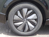 【タイヤ】 【純正19インチアルミホイール】《235/55R19》専用のアルミなのでお車のイメージぴったりですね!